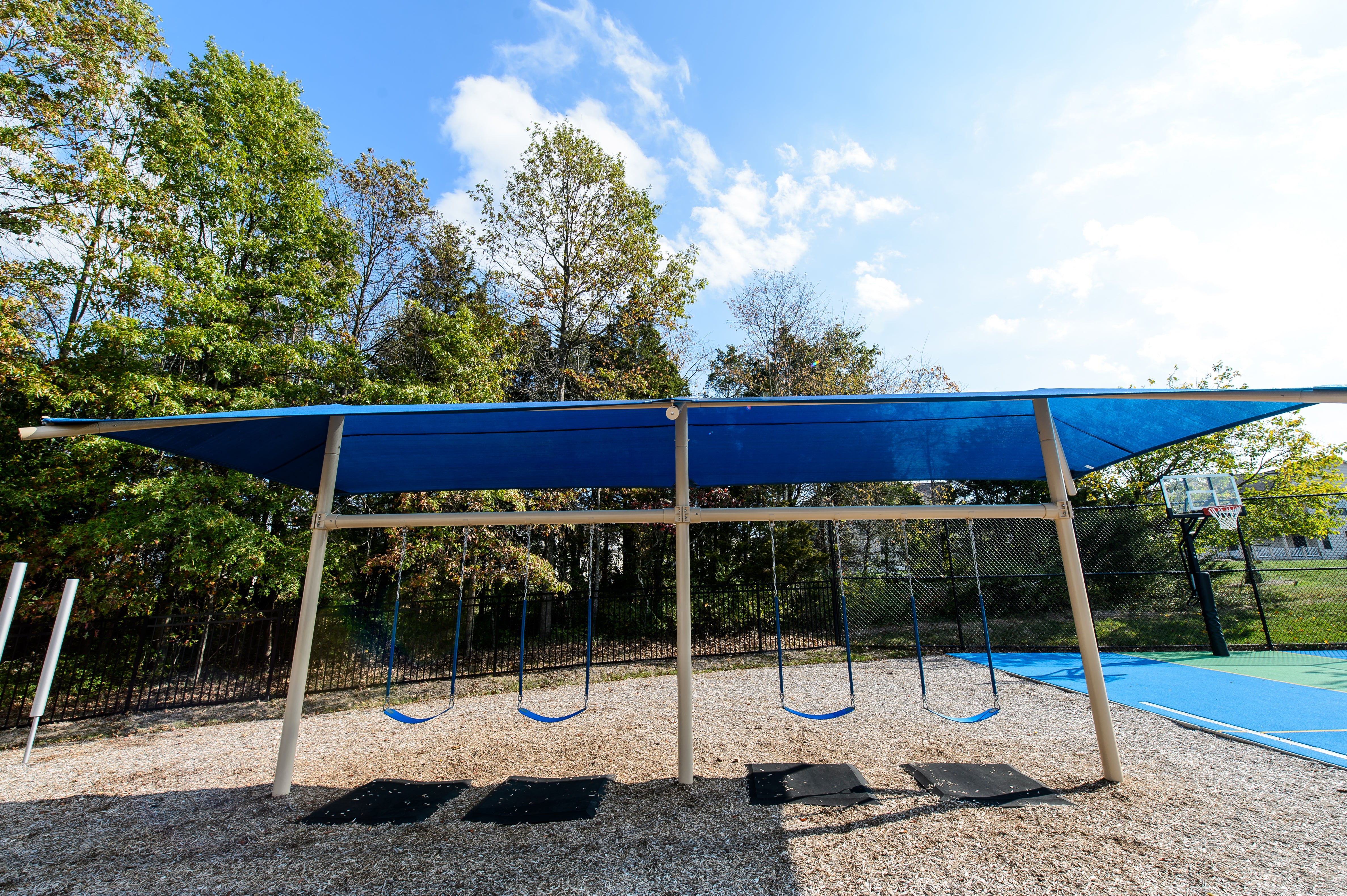2 Bay Swing with Standard Shade